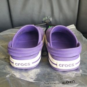 Girls purple crocs